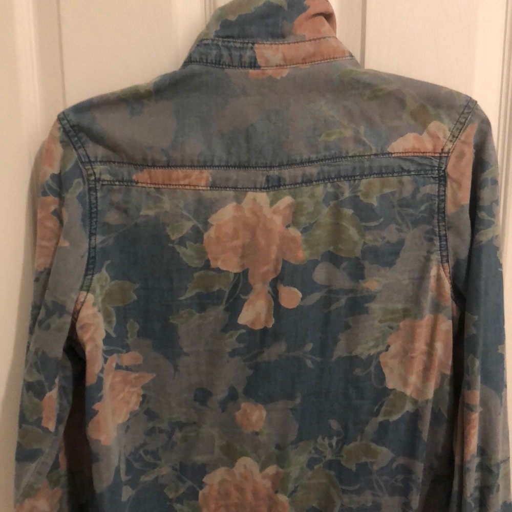 Jean button down - Picture 3 of 3